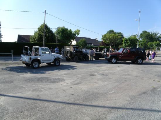 toujours des Jeep(s) et d'autres 4x4