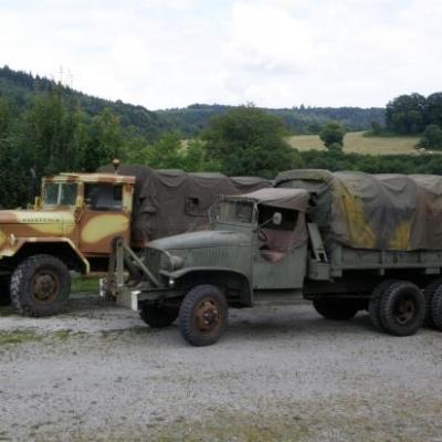 Rassemblement de Jeep à Savennes (23)